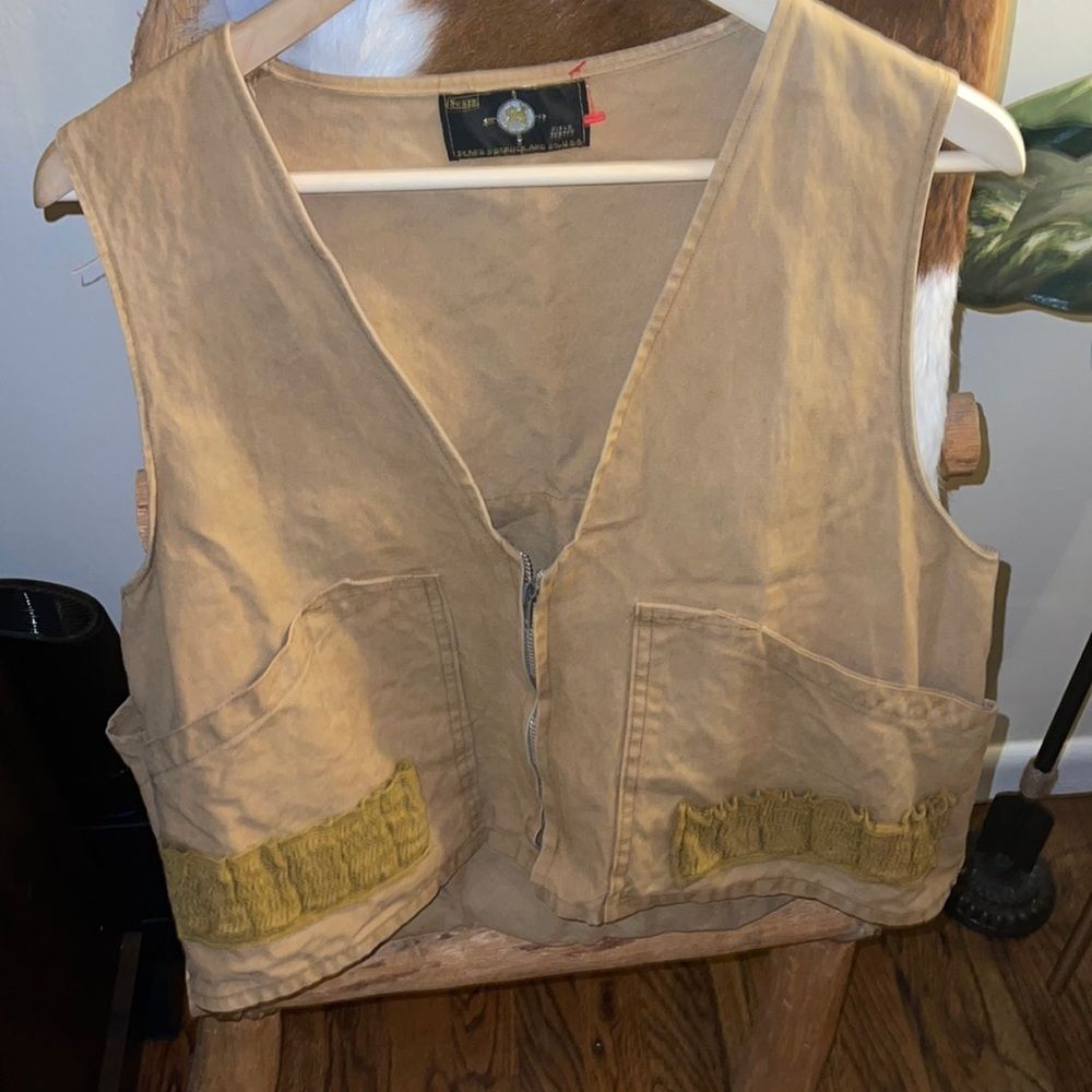 Rare Vintage 1970s Tan Hunting Vest Rare Vintage 1970s Tan Hunting Vest